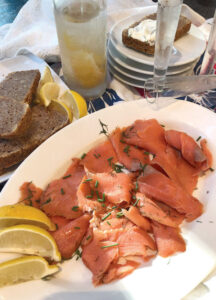 Salmon Gravlax